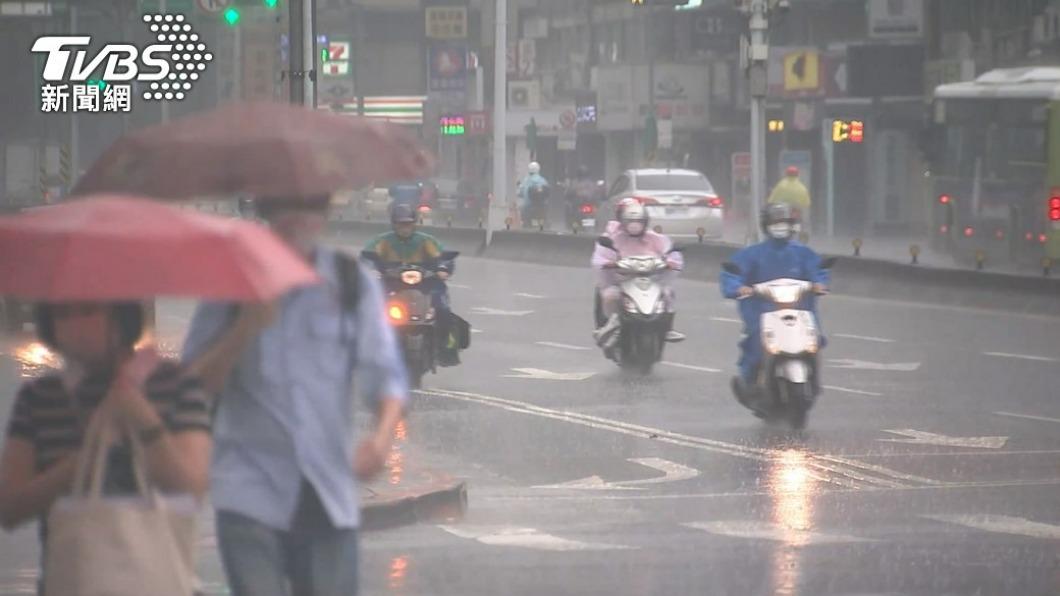 「木蘭」颱風不來!這區降雨範圍擴大 嚴防午後大雨