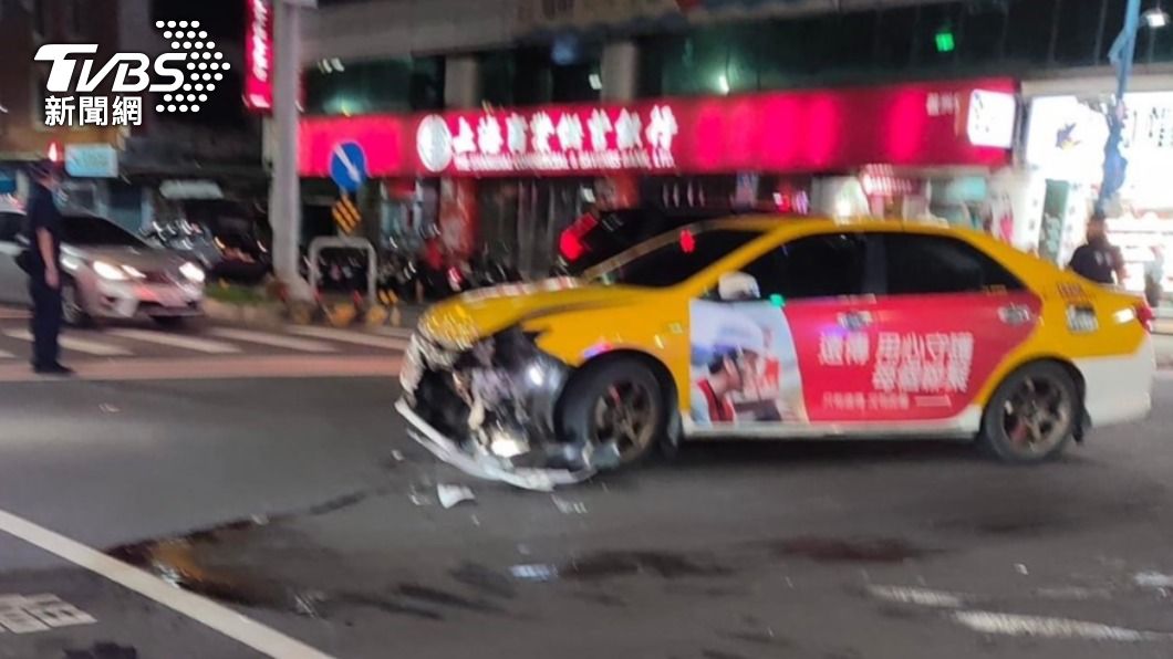 小黃運將也受傷。(圖/TVBS)