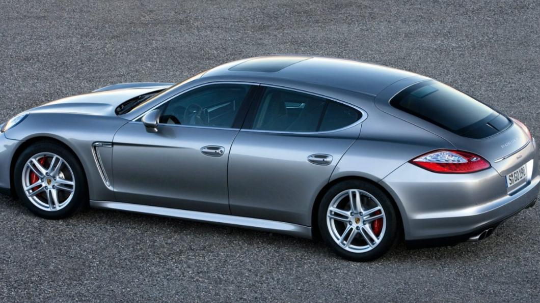 Panamera是Porsche品牌所推出的首款四座四門房車。(圖/翻攝自Porsche)