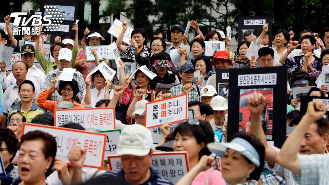 當時的致命事故還在南韓引發民眾示威潮。(圖/達志影像美聯社)