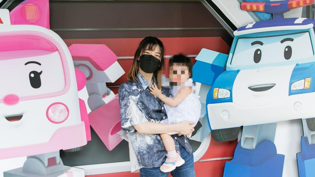 羅小白帶女兒參展。（圖／寬宏提供）