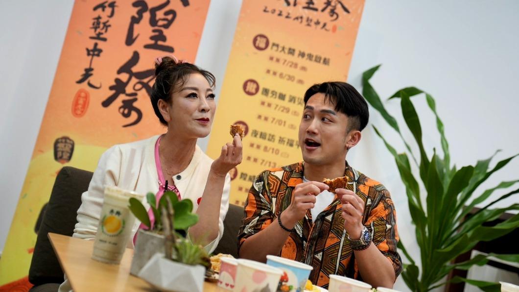 楊繡惠的吃播高達5千人觀看。(圖/三立提供)