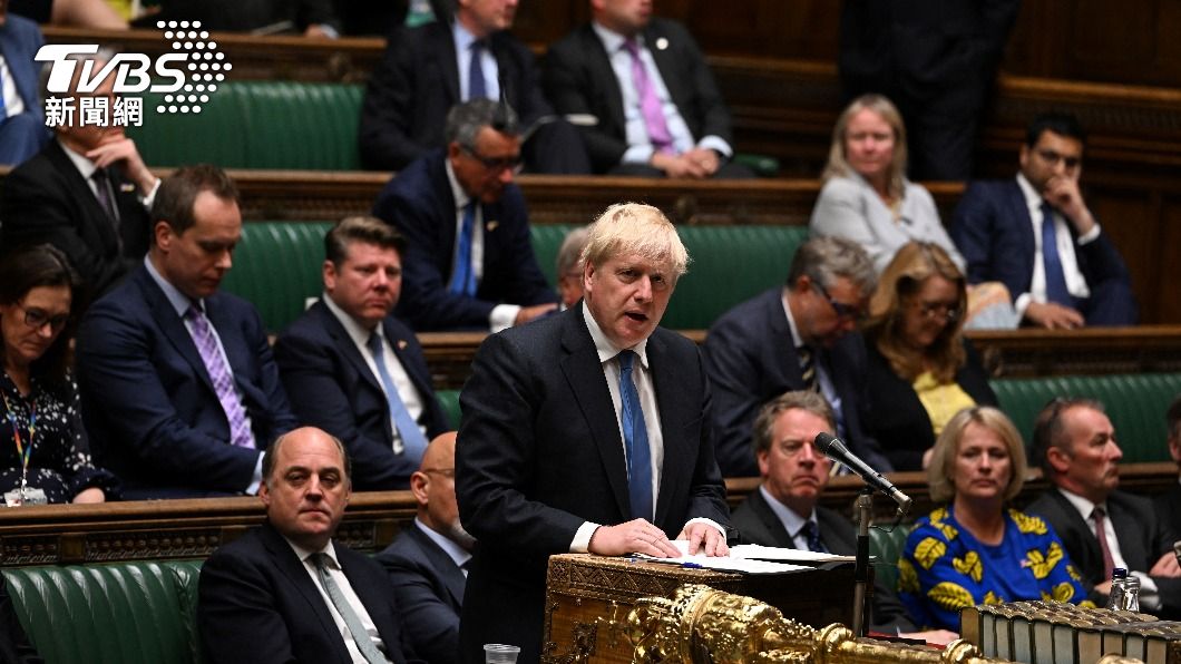 英國首相強生面臨逼宮危機。(圖/達志影像路透社)