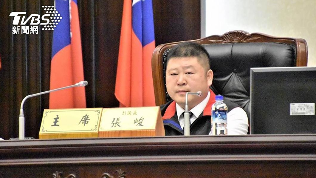 突拋震撼彈!花蓮縣議長張峻連任成功 宣布「退出國民黨」