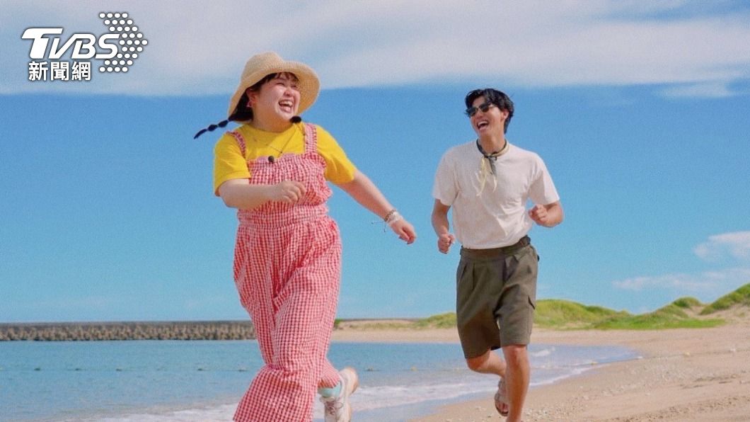 大文和風田拍美照。(圖/TVBS)