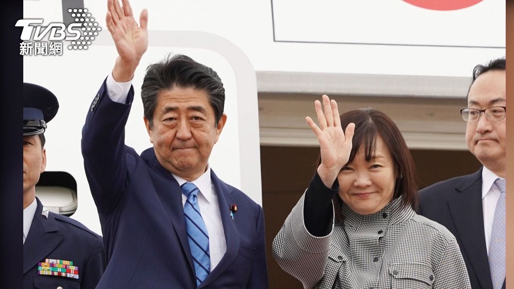 安倍晉三與夫人昭惠。（圖／達志影像美聯社）
