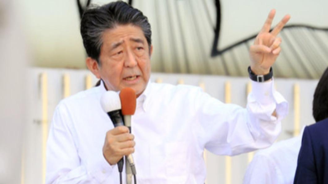 日本前首相安倍晉三。　（圖／翻攝自微博）