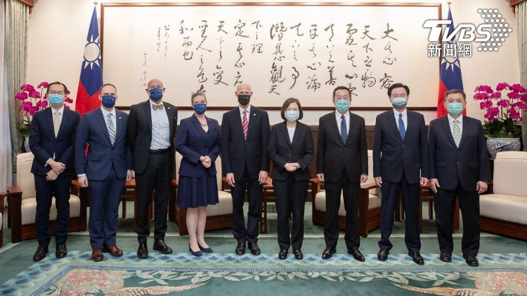 美國聯邦參議員訪台。（圖／總統府提供）