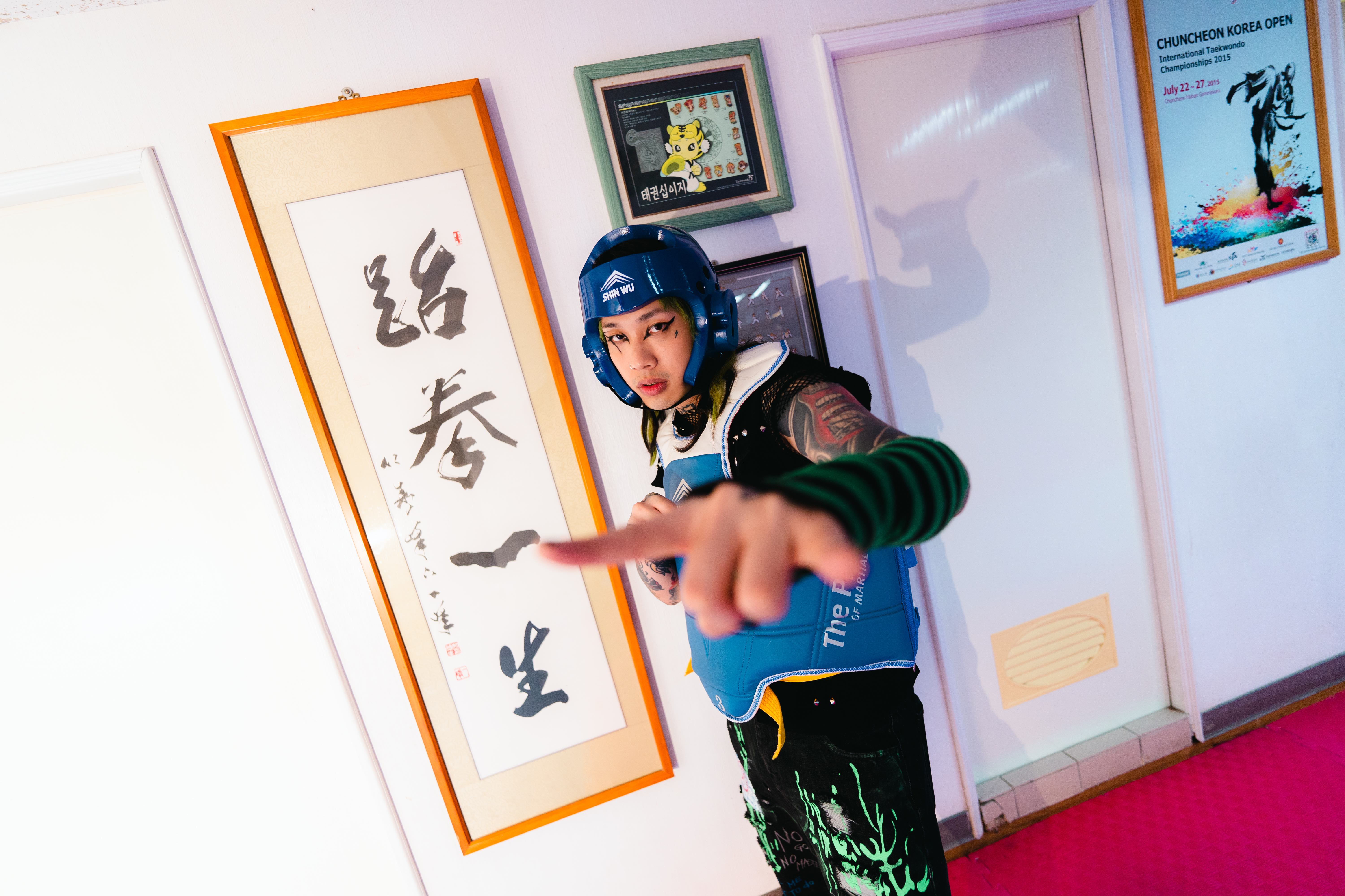 Marz23挑戰跆拳道。(圖/華納音樂提供)
