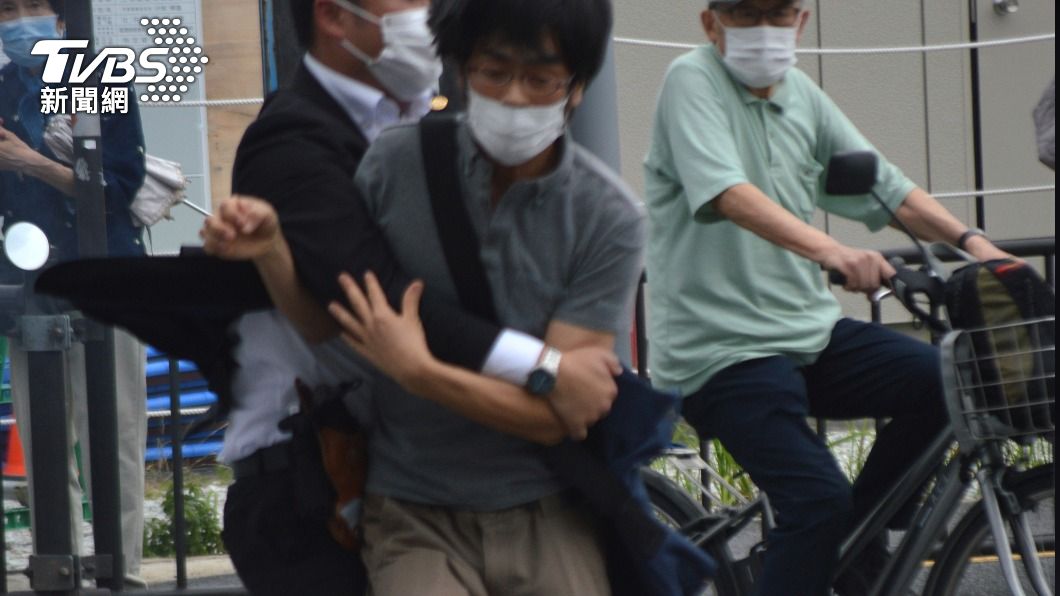 報導指出嫌犯被捕後一語不發。（圖／達志影像美聯社）