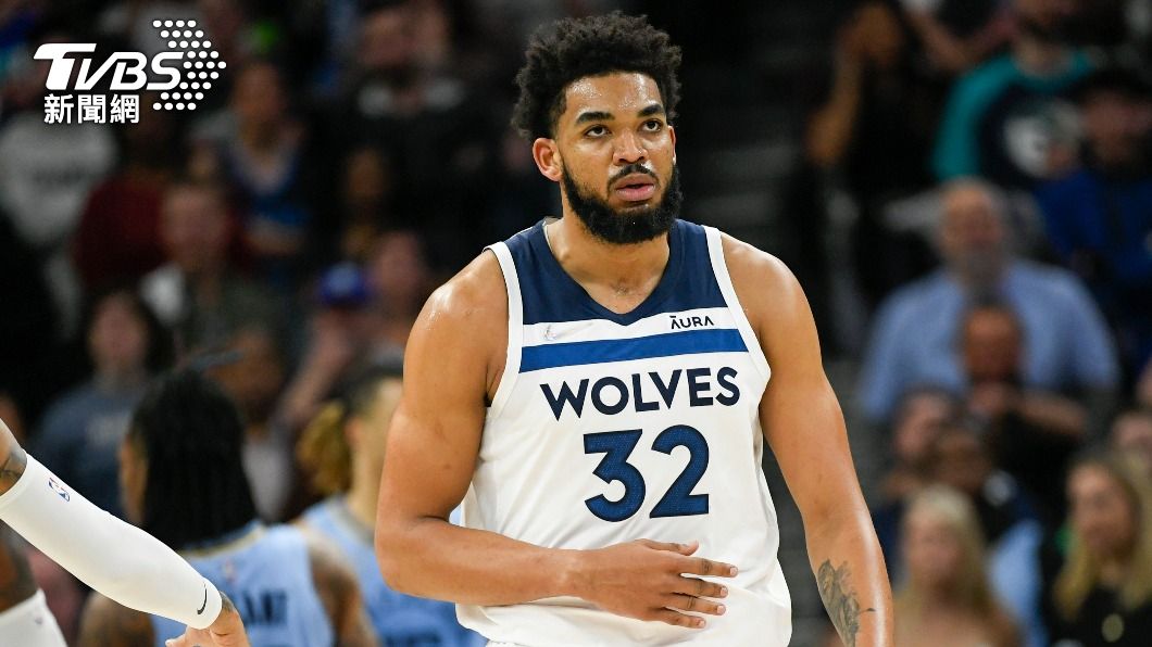 圖為Karl-Anthony Towns。這個史上最高價的雙塔陣容專家跟球迷都不看好。(圖/達志影像美聯社)
