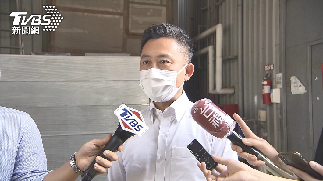 12億新竹棒球場「漏洞百出」被罵翻!林智堅道歉了