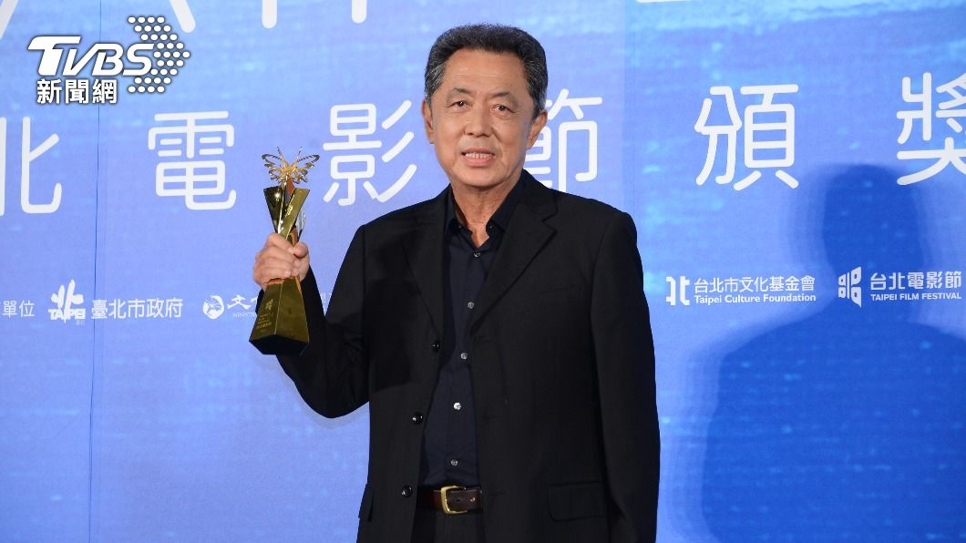 朱延平奪北影卓越貢獻獎 點名她接班喜劇風格導演