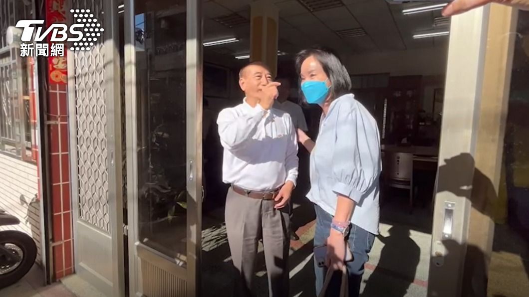 王金平笑問:腦袋有沒有比較清楚?。（圖／TVBS）