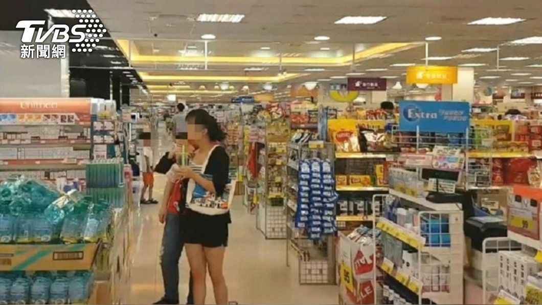知名連鎖生活百貨「寶雅」相當受民眾喜愛。(圖/TVBS資料畫面)