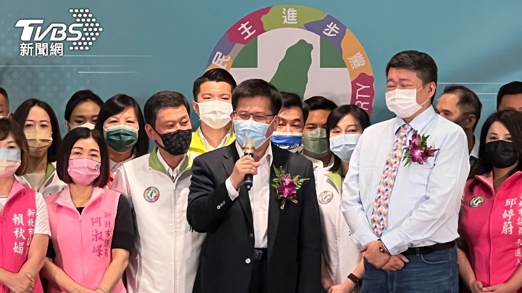 忘不了北市?林佳龍新北首亮相 卻口誤:「台北」需要能承擔的市長