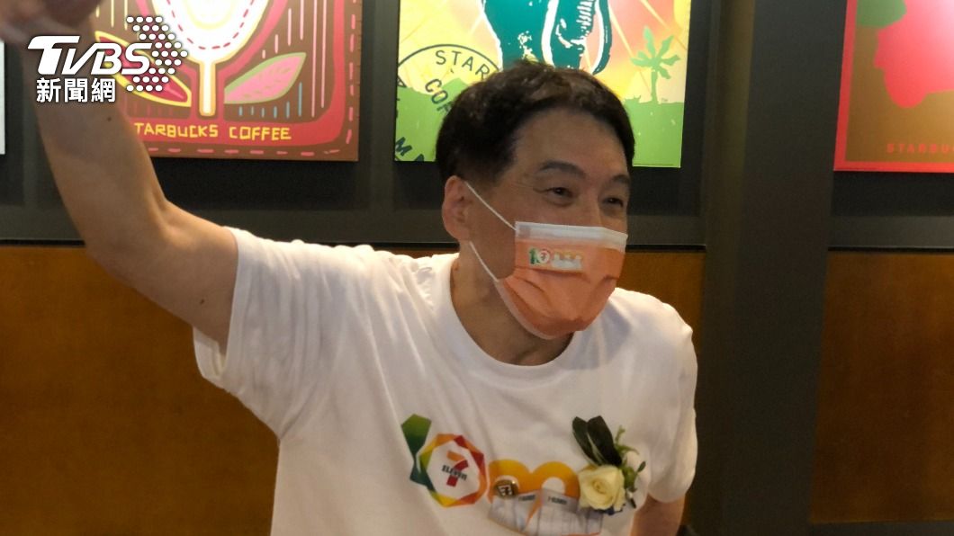 羅智先回應家樂福併購問題。(圖/TVBS)