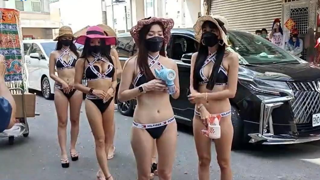 民眾也搶拍。(圖/翻攝自 記者爆料網-公開版)