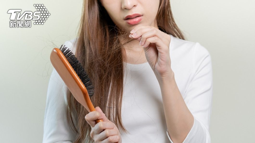 女性也會雄性禿。(示意圖/shutterstock達志影像)