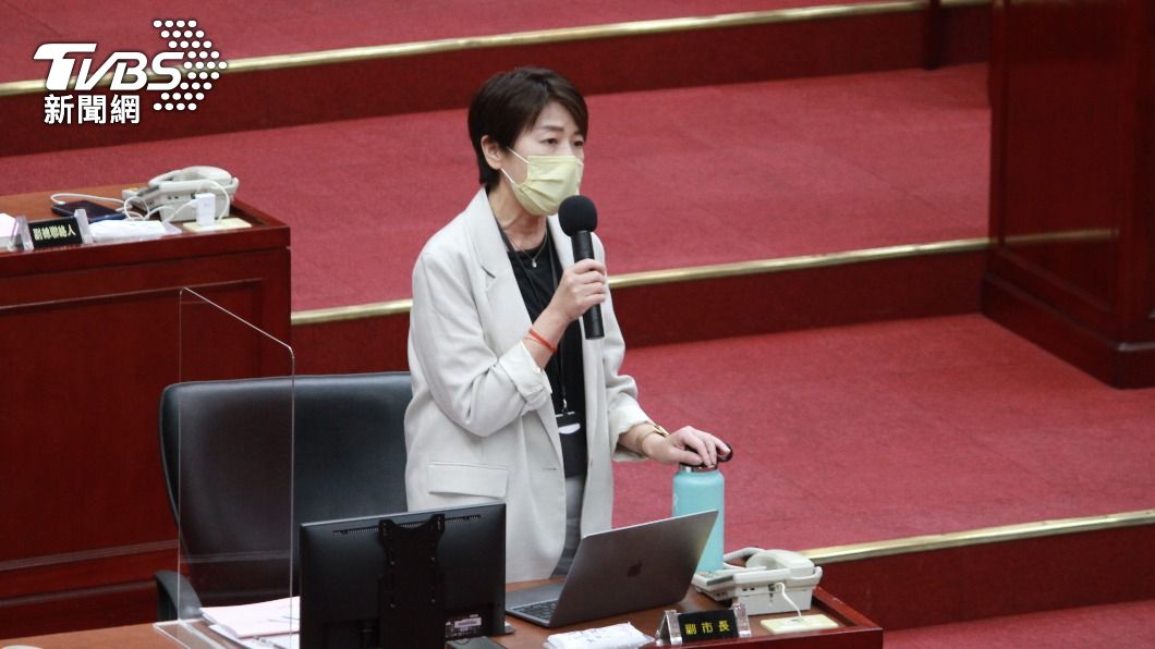 陳時中上線!黃珊珊開啟攻擊模式:從沒幫台北市民講過話
