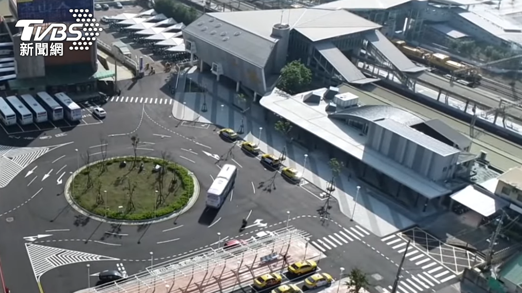台鐵苗栗站標榜綠建築。(圖/TVBS)