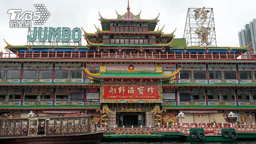 珍寶海鮮舫六月中發生翻船事件。(圖/達志影像美聯社)