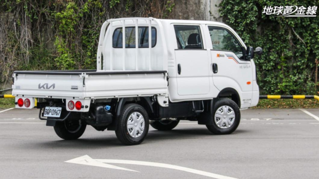 不只客貨車,貨車也有類似設計,將載貨區與載客區分開。(圖/地球黃金線提供)