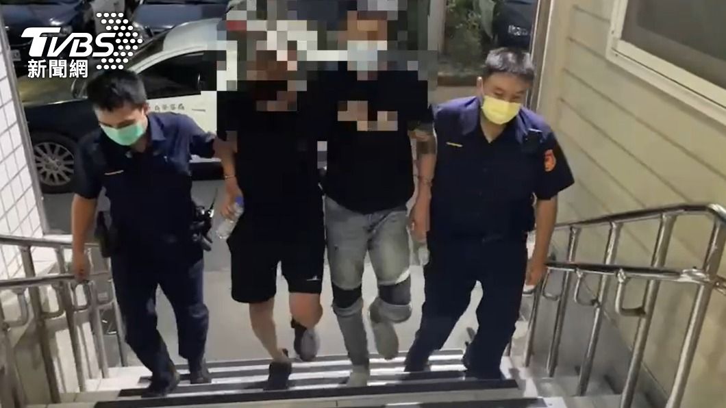 警車解送人犯撞飛女乘客昏迷 受理案件曝光