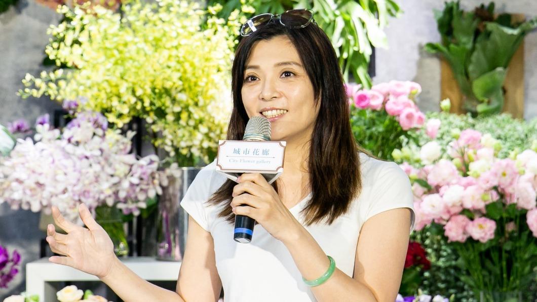 重返政壇!「漂亮寶貝」呂瀅瀅宣布爭取松信議員 王世堅力挺
