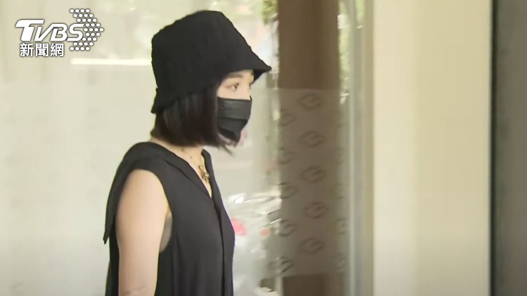 Albee說不出話。(圖/TVBS)