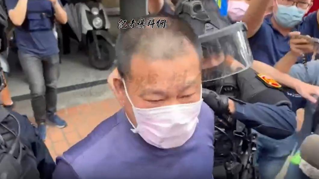 南投槍擊嫌犯在台中落網。(圖/翻攝自記者爆料網)