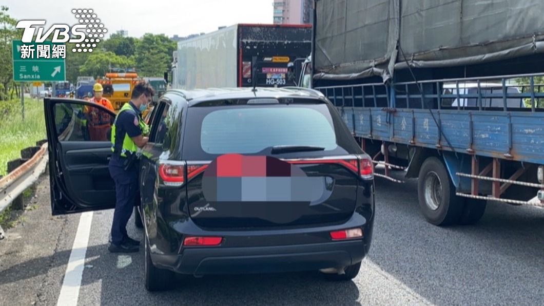 消防員上班途中心臟不適無呼吸 擦撞前車急報警送醫亡