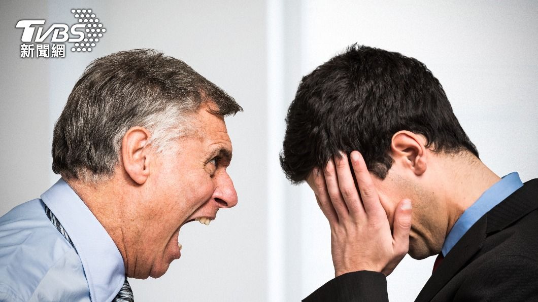 有新人因觸犯主管1職場禮儀底線而被罵。（示意圖／shutterstock達志影像）