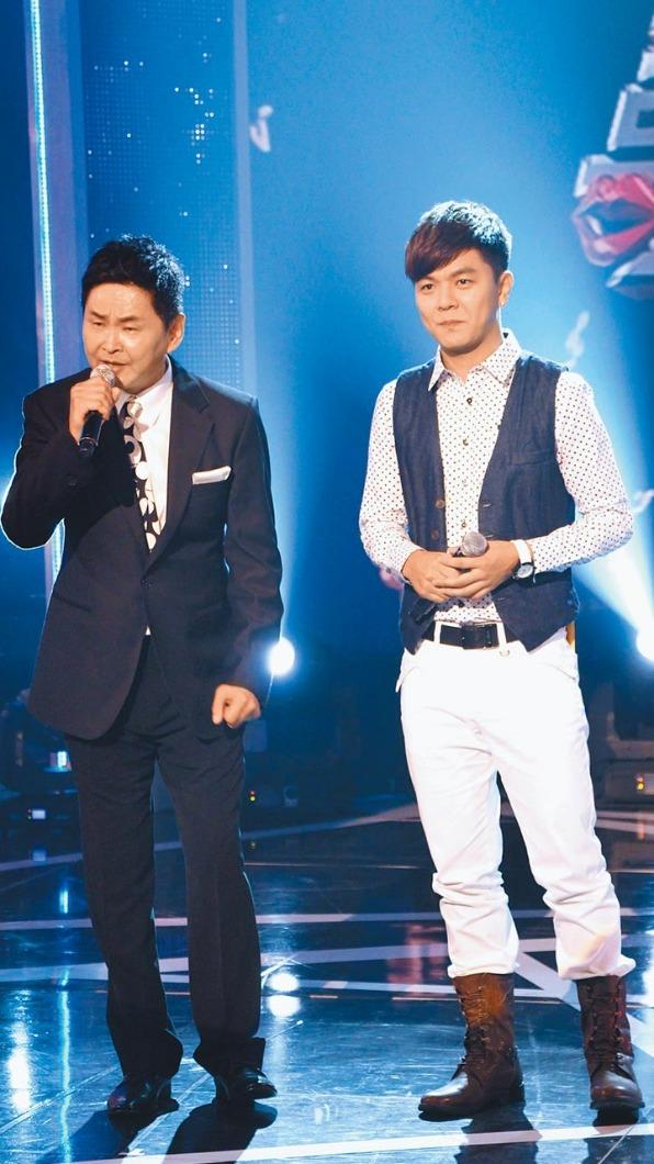 曾治豪與爸爸賀一航曾一同演出。(圖/曾治豪提供)