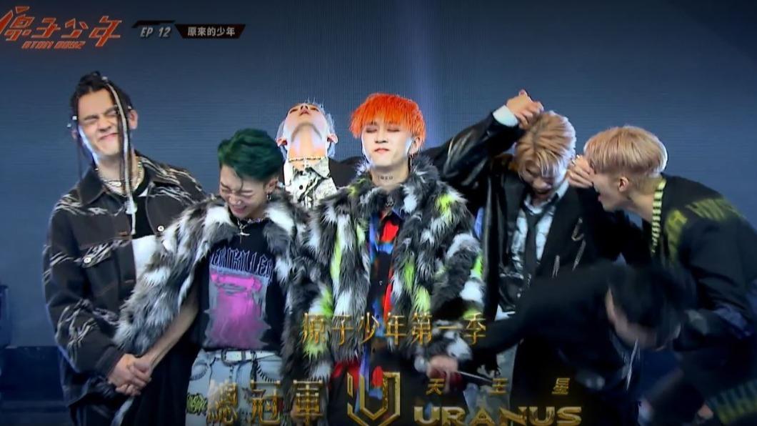 《原子》冠軍天王星!贏地球1.2分出道 小孩:練到膝蓋都快蹲壞