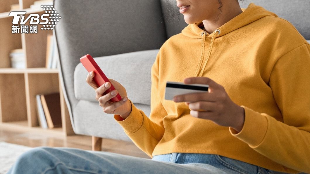 這類APP會騙取訂閱費。（示意圖／shutterstock達志影像）