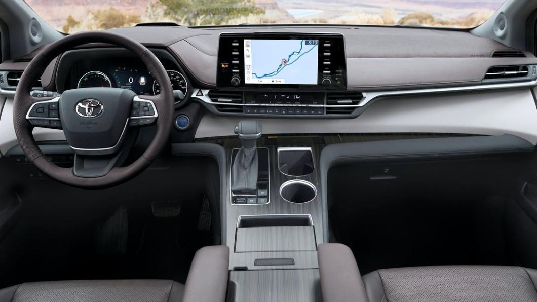Toyota Sienna寬闊的空間，能夠帶來便利的實用機能。(圖/Toyota)