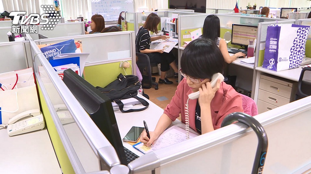 16家企業釋978職缺!鼎泰豐、君悅徵才「最高薪59K」