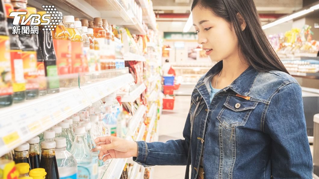 網友在Dcard分享自己在超商購買惜食活動的經驗。（示意圖／shutterstock達志影像）
