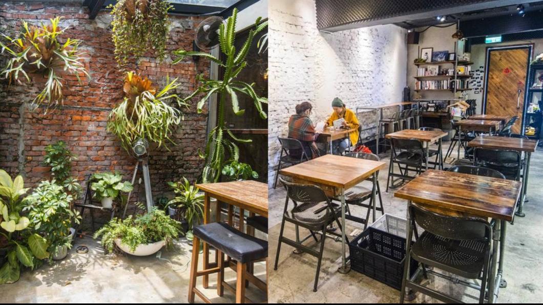 「Remember Me記得我 Café」戶外有綠色植栽布置，店內偏向工業風設計。（圖／翻攝自小佳的幻想世界）
