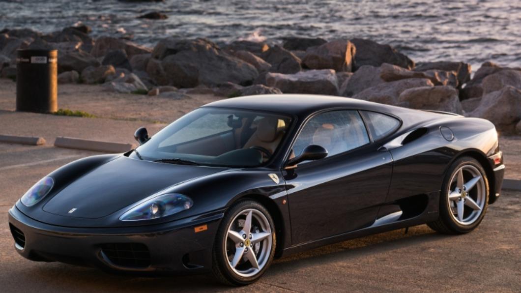 Ferrari F360具備3.6升V8引擎,可以輸出400匹馬力。(圖/Ferrari)