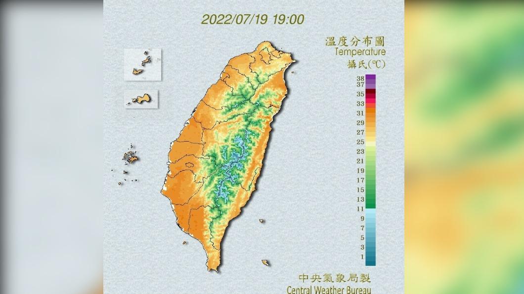 今天天氣炎熱,出門務必注意防曬。(圖/中央氣象局)
