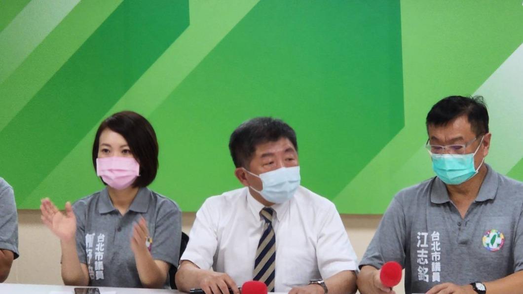 民進黨台北市長參選人陳時中今(20日)今前往台北市議會拜會民進黨團。(圖/TVBS)