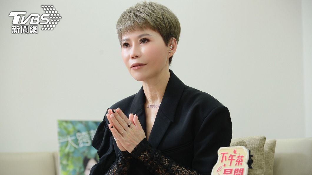 詹雅雯形容演唱會為「萬人告別式」。(圖/許方正攝)