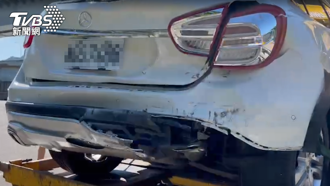 5車連環撞。（圖／TVBS）