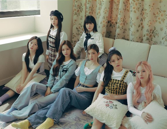 NMIXX是韓國JYP娛樂時隔3年再推出的7人女子組合。（圖／翻攝自NMIXX臉書）