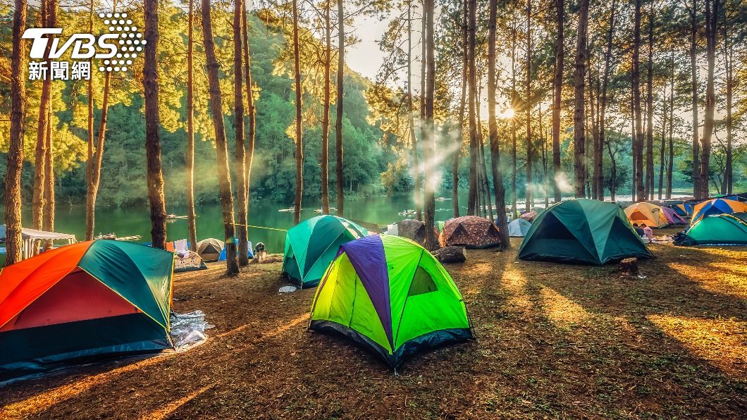 網友曝,露營場對山坡地的危害很嚴重。(示意圖/shutterstock達志影像)