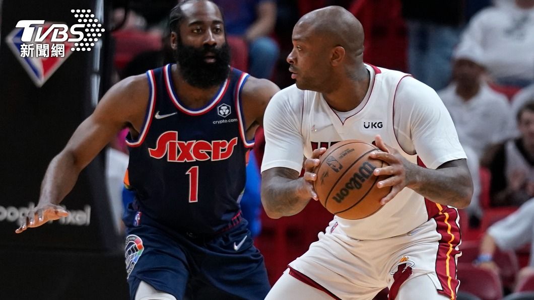 哈登降薪幫助76人進行補強,簽下他的前隊友塔克(P.J. Tucker)等優質角色求員。(圖/達志影像美聯社)