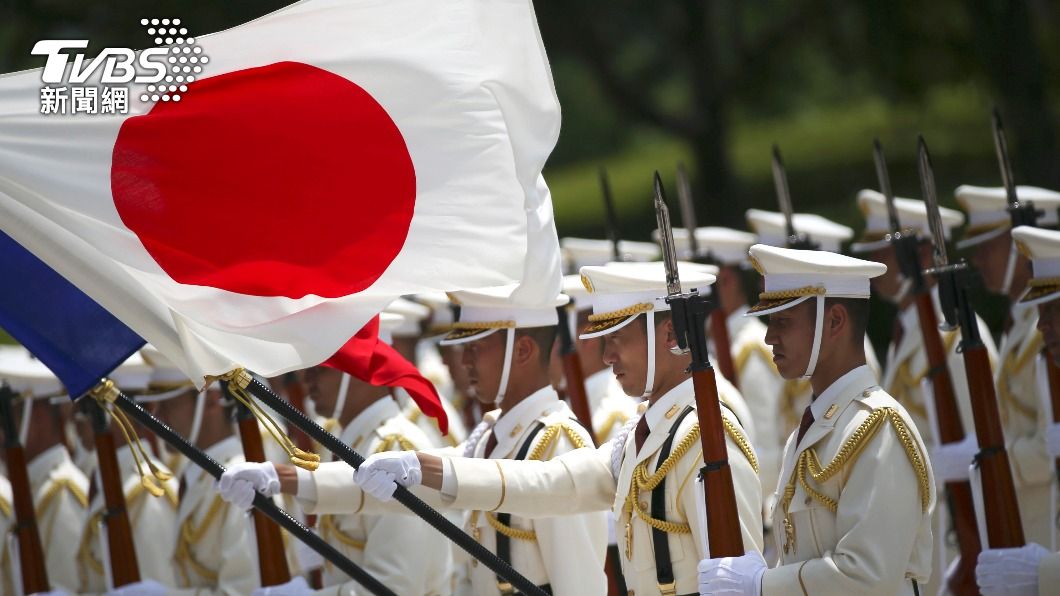日本防衛白皮書中點出日本當前面臨的潛在軍事威脅,盼內閣提高國防支出。(示意圖/達志影像美聯社)