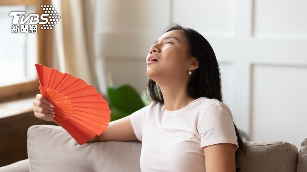 室內也有可能曬傷?專家點「3情況」:須防曬
